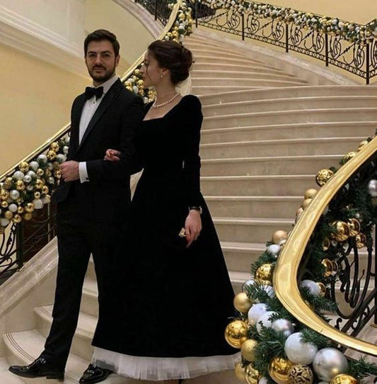 Black Velvet Long Sleeves Wedding Gown with Ruffle Hem
