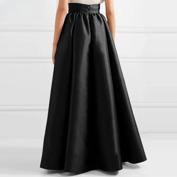 Classic Black Long High Waist Lined One Pocket Skirt