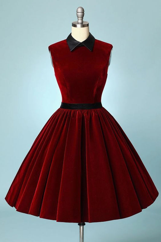 Maroon Sleeveless Short and Pleated Velvet Dress for Prom