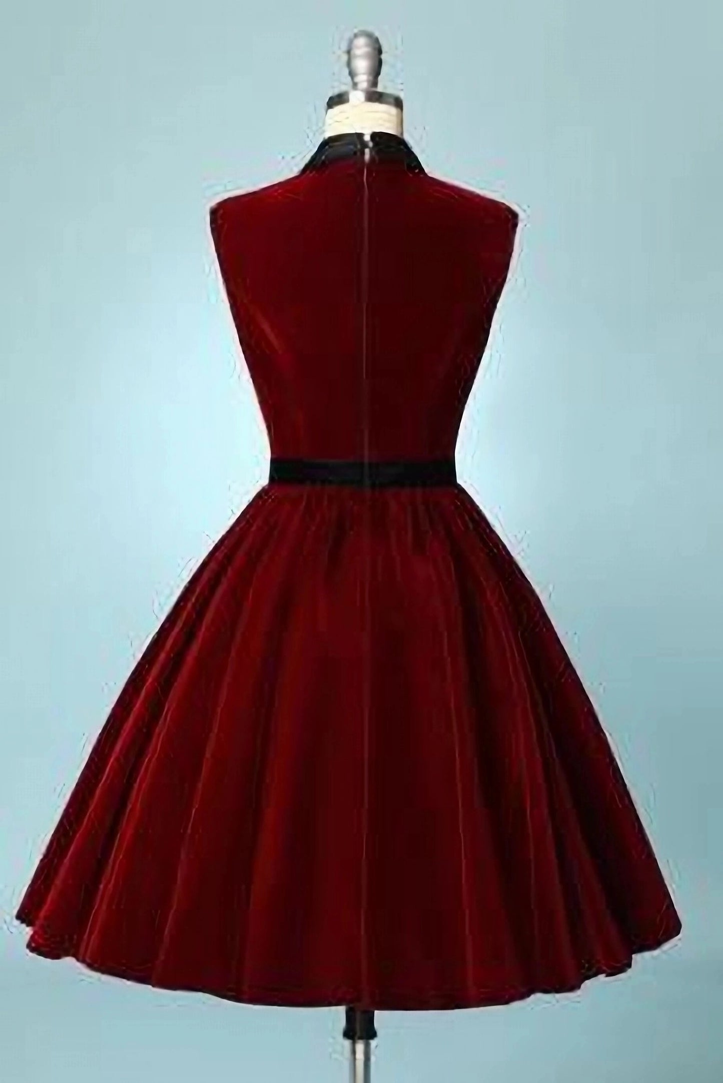 Maroon Sleeveless Short and Pleated Velvet Dress for Prom