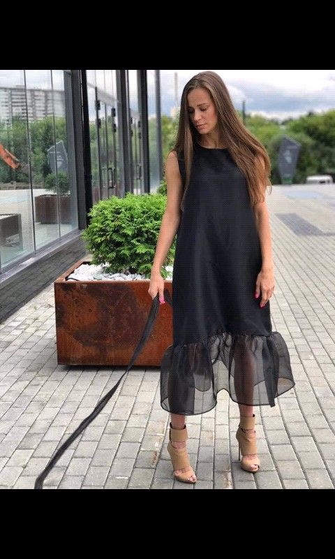 Elegant Black Sleeveless Organza Midi Dress with Slip