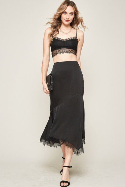 A Solid Woven Midi Skirt