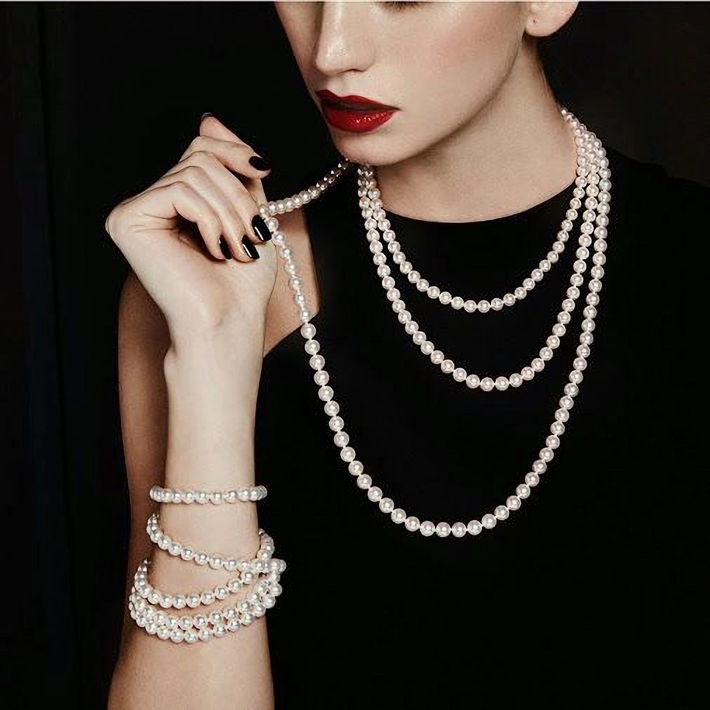 Three Strand, Classic Style Glass Pearl Necklace